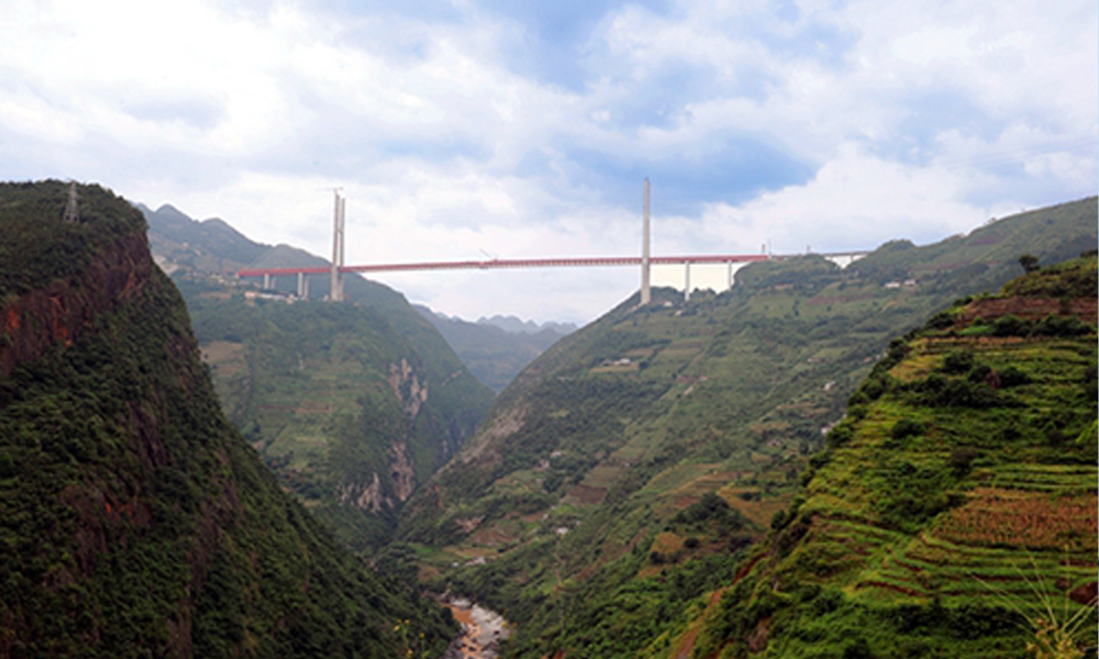 贵州:见证公路桥梁新高度